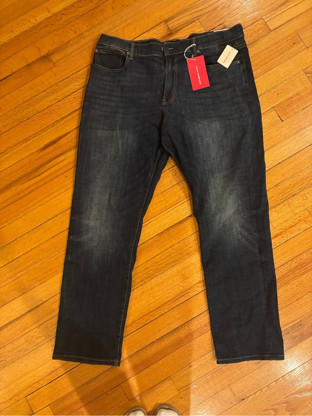 Lucky Brand Men's Dark Blue Straight Jeans - 410 Athletic, 38 x 32 ⭐️NWT